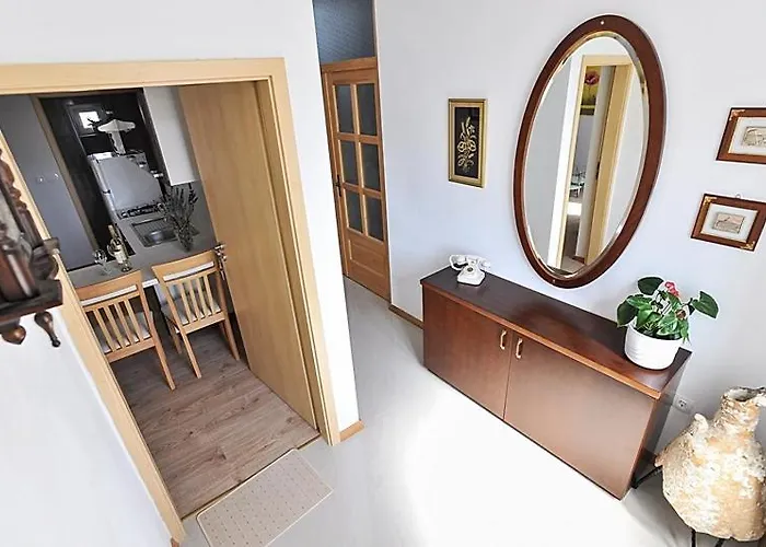 In With Sea View, Terrace, Air Conditioning, Wifi 3617-2 Poljana (Ugljan)