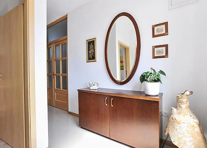 Lägenhet In With Sea View, Terrace, Air Conditioning, Wifi 3617-2