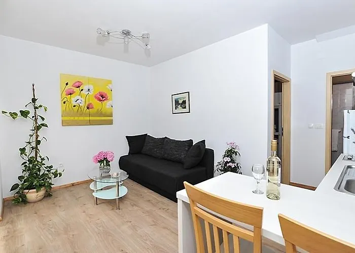 アパート In With Sea View, Terrace, Air Conditioning, Wifi 3617-2 Poljana