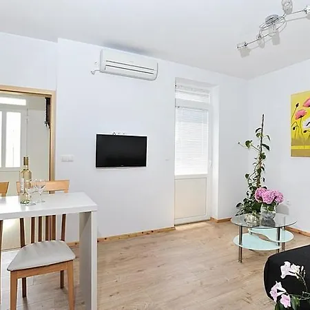 In With Sea View, Terrace, Air Conditioning, Wifi 3617-2 Lejlighed