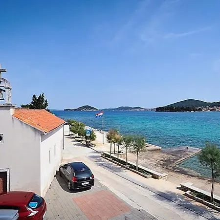 In With Sea View, Terrace, Air Conditioning, Wifi 3617-2 Lejlighed *
